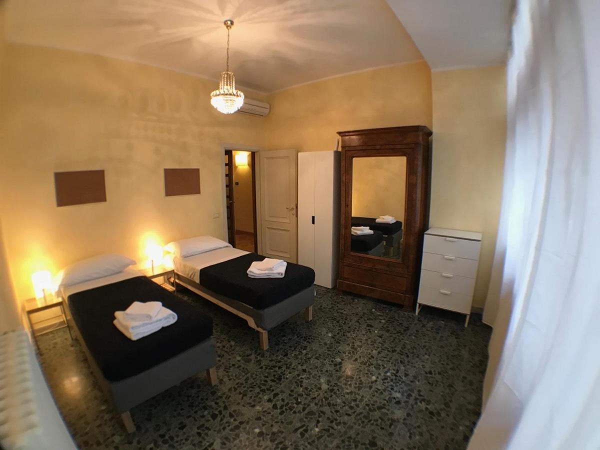 Ponte Vecchio 4 Bedrooms Florence Exterior photo