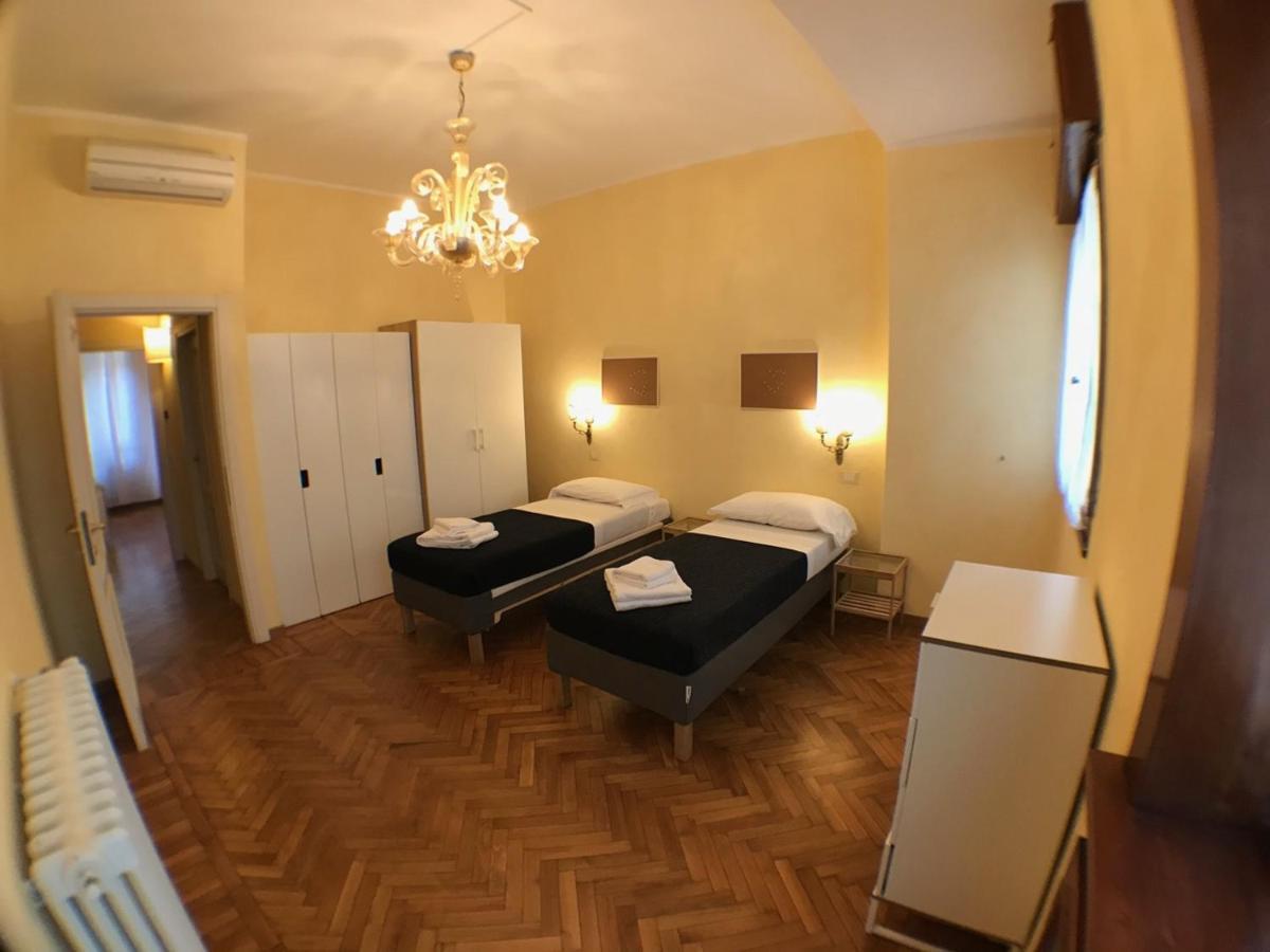 Ponte Vecchio 4 Bedrooms Florence Exterior photo